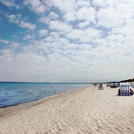 Semesterbostad Luna Breege