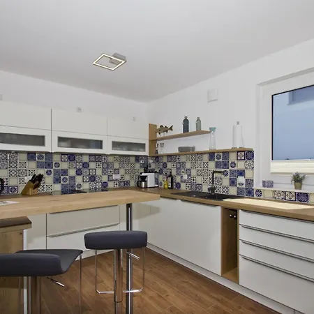 Holiday home Luna Haus - Terrasse, Garten, Sauna Breege